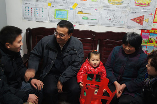 李克強九江調研:農(nóng)民工變市民要解決住房問題