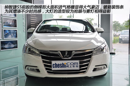 ܇�е��ꌍ�ļ{�ǽ� 5 Sedan �����ϡ��Ռ����x���I