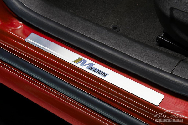 ѩ���m����Ɲ���f�o���