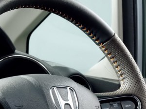 ���ﱾ��(�M(j��n)��)�w��(�M(j��n)��)2014�� Shuttle