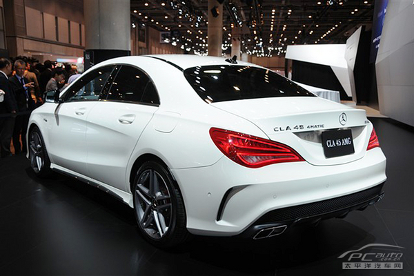 ���YCLA45 AMG