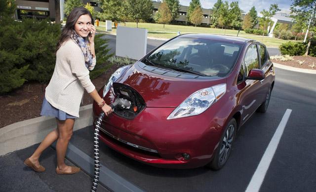 �ծa(ch��n)��һ��Leaf��Ϣ��¶ �m(x��)�����400km