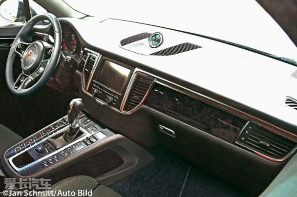 ���r(sh��)��Macan