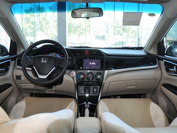 �V������  1.8L �Ԅ�(d��ng) �п��_(t��i)���w