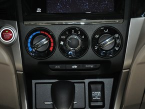 �V������  1.8L �Ԅ�(d��ng) �п��_(t��i)�·��،�