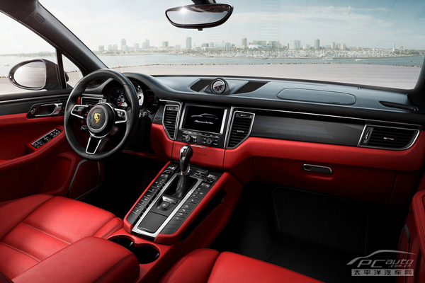 ���r��Macan��ʽ�l(f��)�� ���d3.0T�l(f��)�әC(j��)