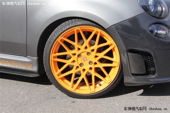 ����֮Ы SEMA�ϵķƁ���500 Abarth���b SEMA���Ɓ���500 Abarth����܇���b