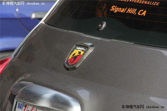 ����֮Ы SEMA�ϵķƁ���500 Abarth���b SEMA���Ɓ���500 Abarth����܇���b