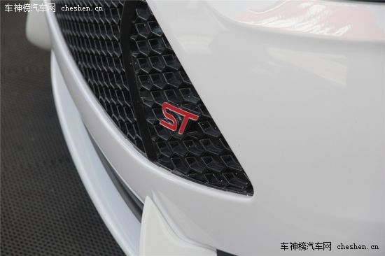 ����ɫ���鹝(ji��) SEMA�ϵĸ��ظ���˹ST���b SEMA,���ظ���˹ST,��܇���b