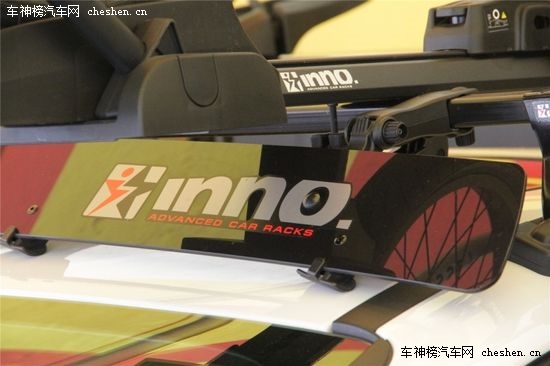 ����ɫ���鹝(ji��) SEMA�ϵĸ��ظ���˹ST���b SEMA,���ظ���˹ST,��܇���b