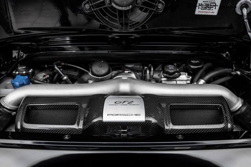 ���r(sh��)��911 GT2���b܇ 680�R��/880�����ף�11��