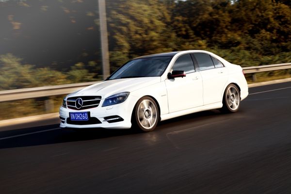 �S�Զ���Ȼ! ӛ䛱��YC260��ԭ�S(ch��ng)AMG��Y(ji��)