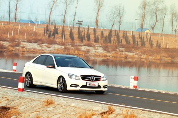 �S�Զ���Ȼ! ӛ䛱��YC260��ԭ�S(ch��ng)AMG��Y(ji��)