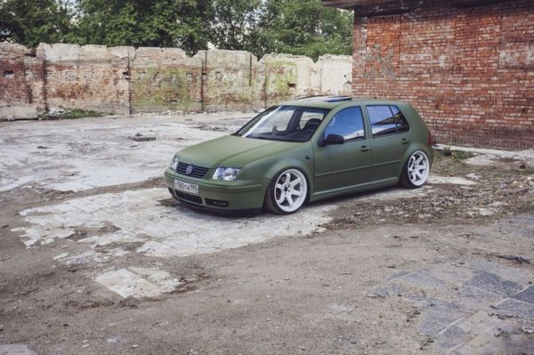 �ߠ���4���b