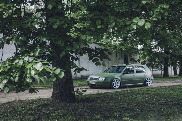 �ߠ���4���b