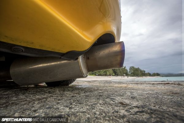 ��׷���ˑB(t��i)���� Ů܇���ĸ��b����S2000!