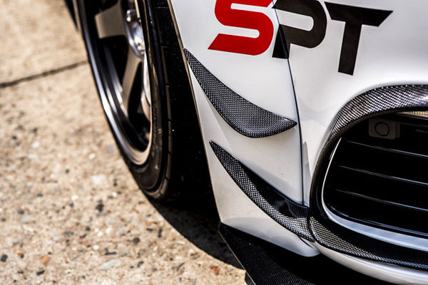 �Ї����� Karztec��Ʒ�ߠ���R20���w����