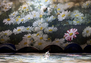 �軨Ů��������脡�������ڡ�������