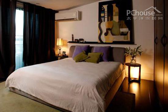 ��ɫ�ڹⲼ��׌�P������������