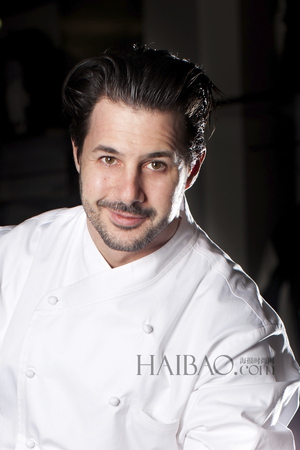 �������c��NJohnny Iuzzini
