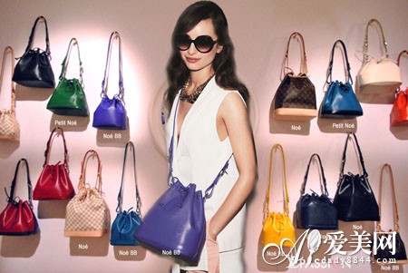  ��ȫ��Ͱ����(l��i)һ�� 30��ˮͰ����ɫ�ࡹ��ȫ