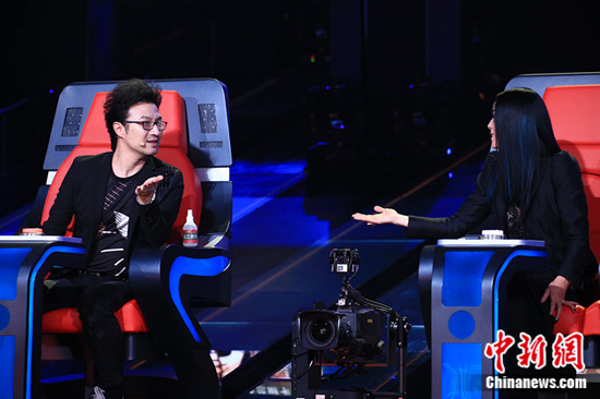 ���Ї�(gu��)�ٹ��ȡ��⌧(d��o)��������Ӣ��׌�䳪�M���(ch��ng)�ݳ���(hu��)