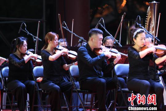 ��������ʢ����ꖵ��ČÜ��Ӱ����������(ji��)��Ļ