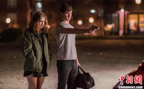 ��Ů����̤������֮·