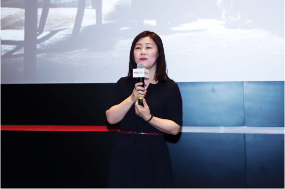 ��(y��u)�ᡶ��ҹ׷�����c(di��n)ӳ��(hu��)�ھ��e�����˻������ҽK�����˂�(g��)���ֽ�ɫ