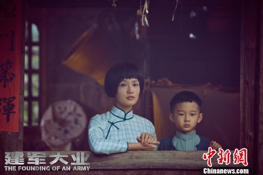 �D�飺�Ӱ����܊��I(y��)�����ա���Ƭ�����D �z