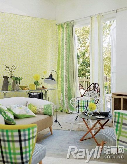 �Z�Sɫ���黨�ڼ�+�黨�����I�����´���͏d