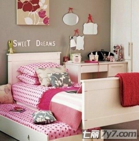 �r�мҾӃ�ͯ�� 6���p�˴������L(f��ng)��