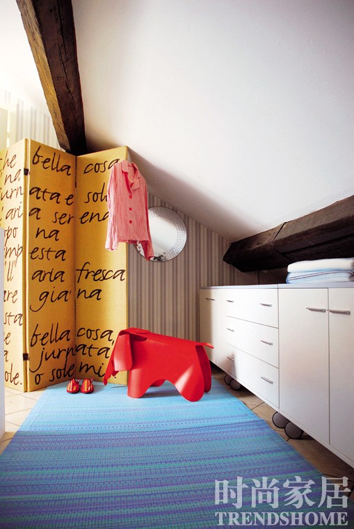 73�O �������������