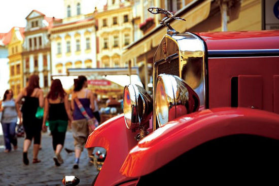 �c(di��n)���M(j��n)����һ�(y��)