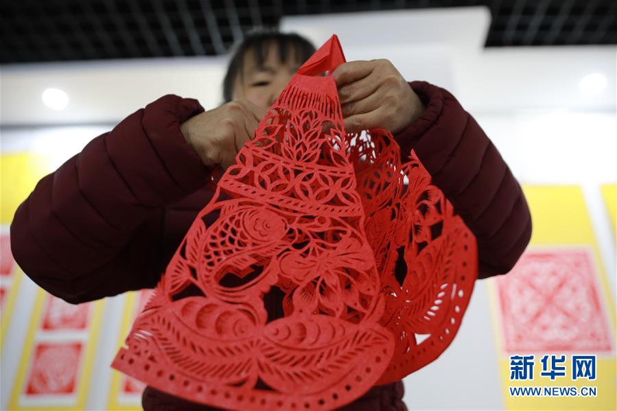 ���Ļ�����3�����C���������м���ˇ�g