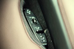 ���Y(�M��)  SLS AMG