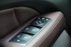 ���Y(�M��)  SLS AMG