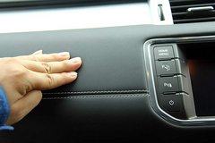 ·��  ���٘O�� Evoque 2.0T AT