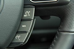 ·��  ���٘O�� Evoque 2.0T AT