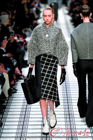 2015�ﶬ ����(zh��n)څ���I���I���I��