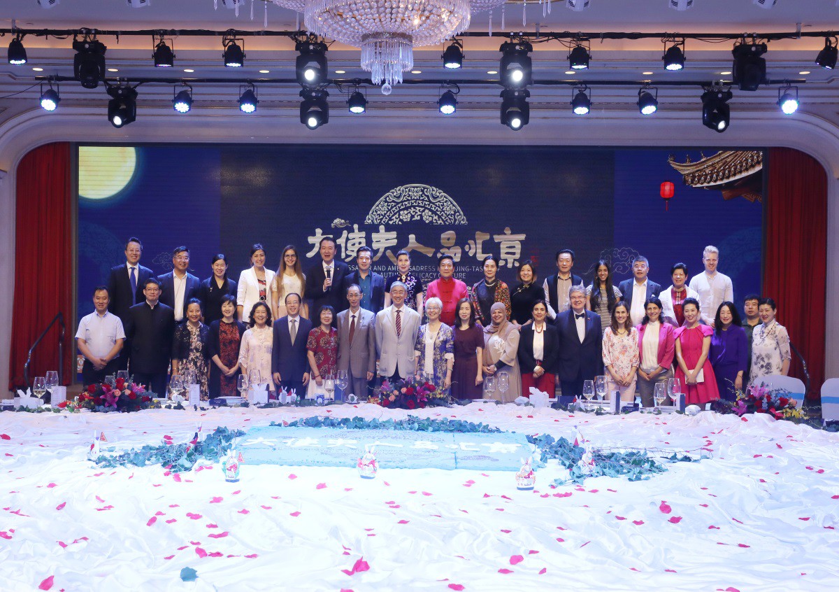 ���﹝(ji��)���Ї����y(t��ng)�Ļ��ɞ��B���������x�Ę���