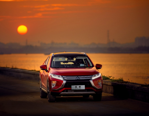 �o����SUV�x�V�������ȸ����ܲ��M��ُ܇�_������