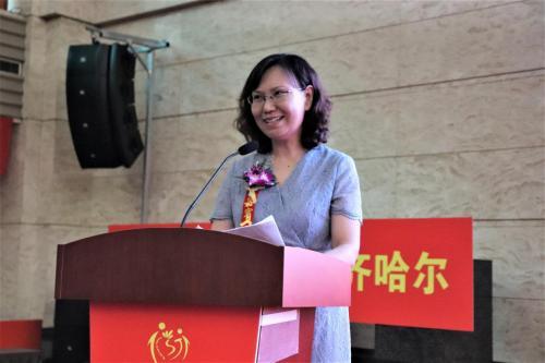 �ҵ��L���ҵĈF(tu��n)�f���ο����M(j��n)�R�R�������І��Ӄxʽ�ھ�¡���e��