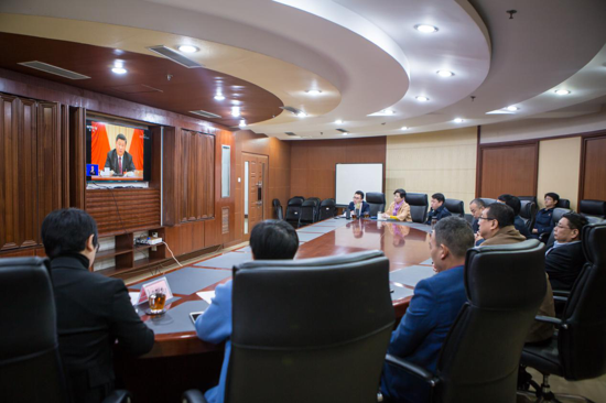 ��������˹�W(xu��)ԺУ�hί��Փ�W(xu��)��(x��)���ĽM(�U(ku��)��) �e�С�������������ӛʹ�������}���������μ��ЌW(xu��)��(x��)��ӑ