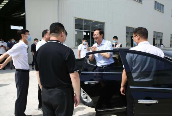 �f�A���B(t��i)�Ƽ�ƽݛ�S�^(q��)Ͷ�a(ch��n)�xʽ�A�M�e��