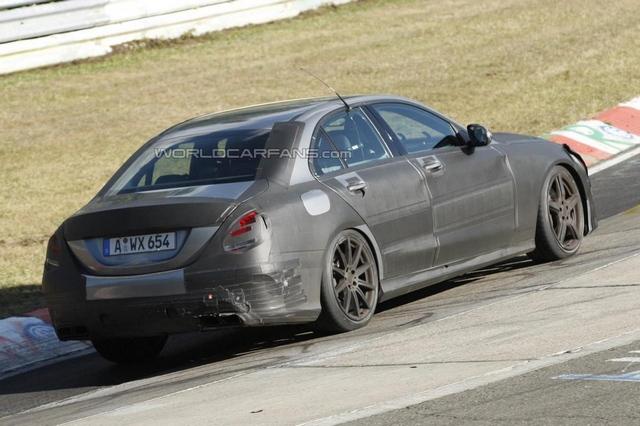 [����܇Ӎ]ȫ�±��YC63 AMG����2015���Ƴ�