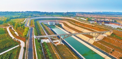 ���ƵZ�^�M(j��n)�����꡿��ˮ�}���e��(m��ng)��