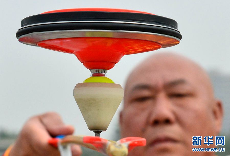 ���Ӷ����� ��һ�ӵ�ҕ�Xʢ��