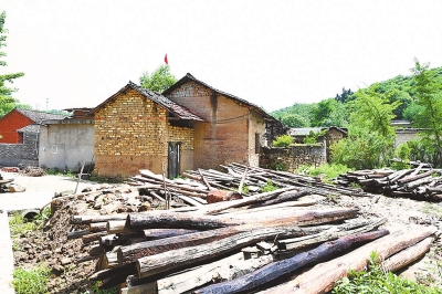 ���ƵZ�^�M(j��n)�����꡿����(zh��n)��ؚ �¿h����֮׃