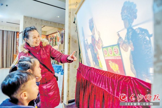 �����������껨���z�^������������ζ�ؿ�ƤӰ���� �Lɳ���ӛ�� ��w �z